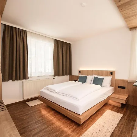 Dips&drops - The First Bike And Hub Hotel Flachau