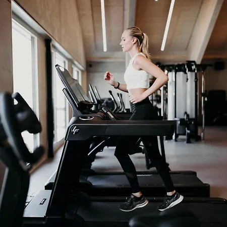 Hotel Dips&drops - The First Bike And Hub