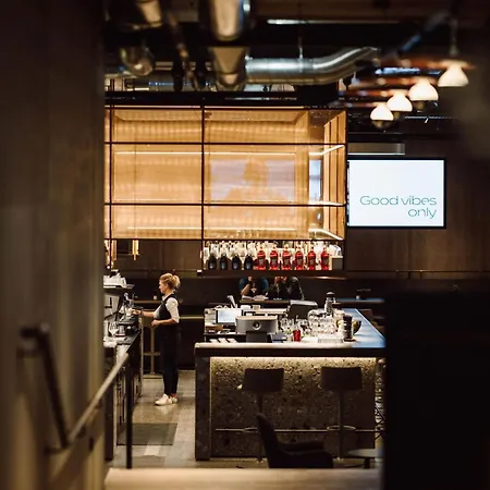 Dips&drops - The First Bike And Hub Hotel 4*