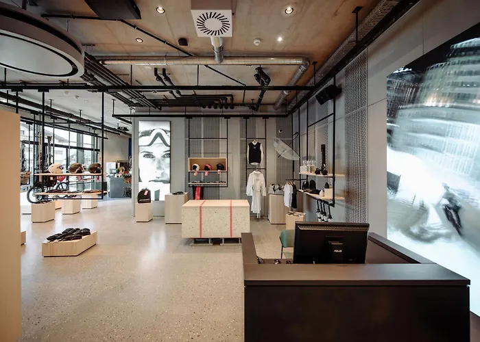 Dips&drops - The First Bike And Hub Flachau