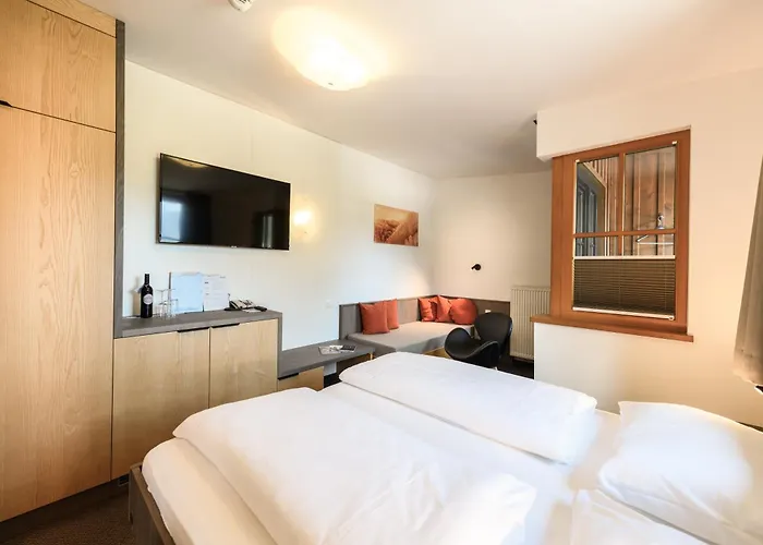 Dips&drops - The First Bike And Hub 4*