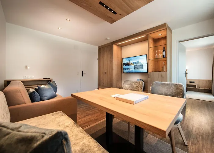 Dips&drops - The First Bike And Hub 4*