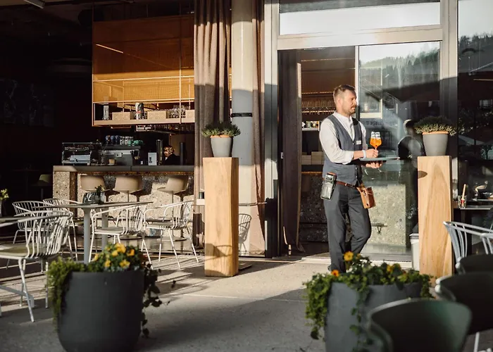 Dips&drops - The First Bike And Hub 4*