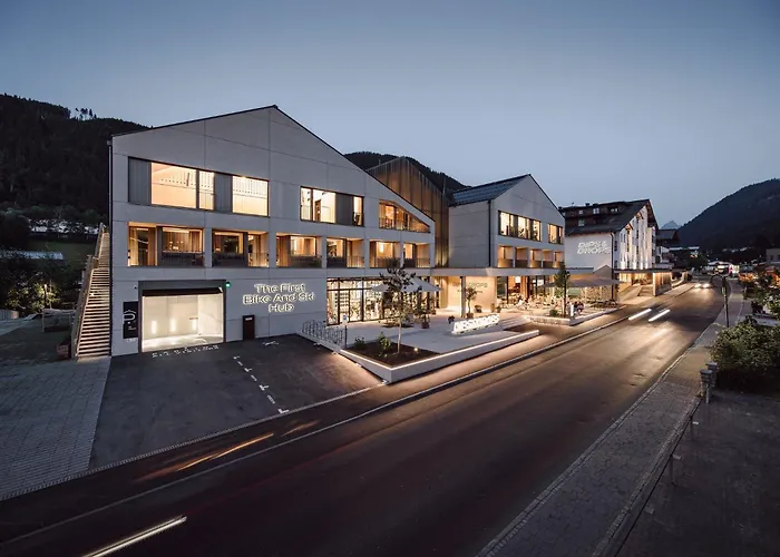 Dips&drops - The First Bike And Hub