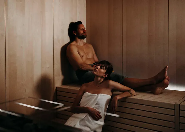 Dips&drops - The First Bike And Hub 4* Flachau